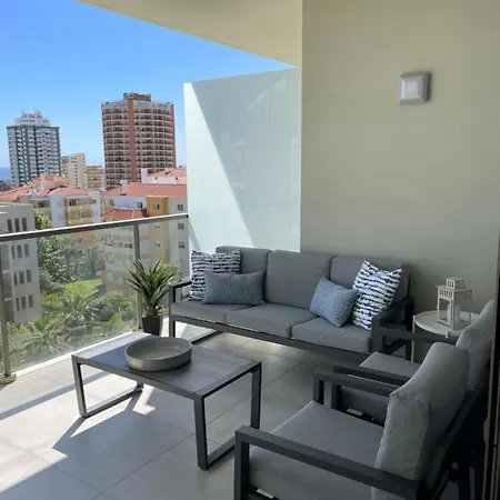 Oasis Mar Deluxe Apartment